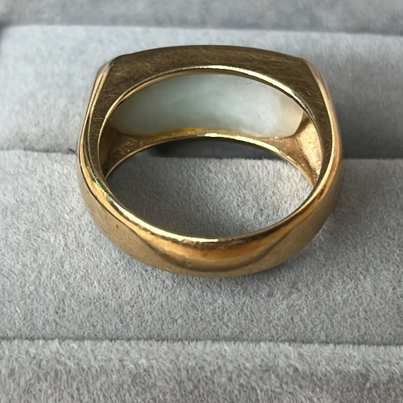 Estate VINTAGE 14K GOLD JADE SADDLE RING - Picture 8 of 16